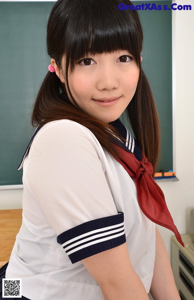 Momo Watanabe - Biznesh Bbm Slut No.18a3f3